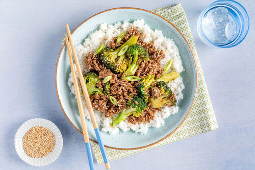 Asiatische Brokkoli-Hackfleisch-Pfanne