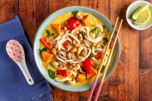 Asiatische Süßkartoffel-Kokosmilch-Suppe