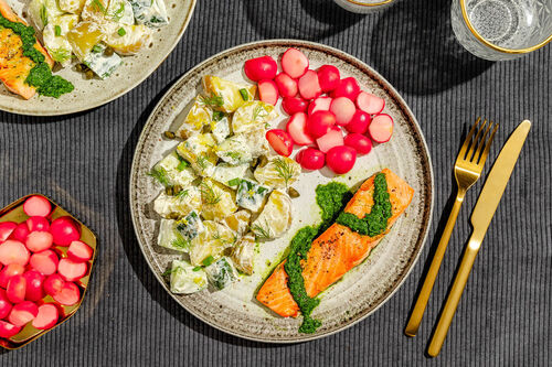 Malse zalm met spinaziesalsa