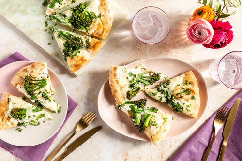 Pizza bianca met kruidige ricotta