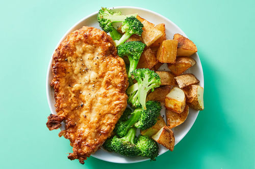 Lemony Chicken & Broccoli with Roasted Garlic Potatoes | Dinnerly