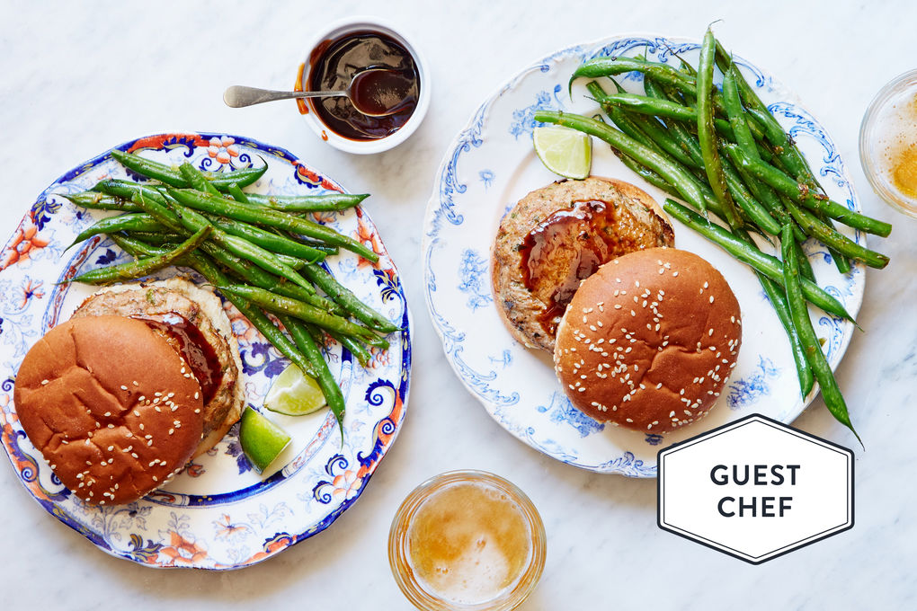 Hoisin Turkey Burgers with Ginger-Garlic Green Beans